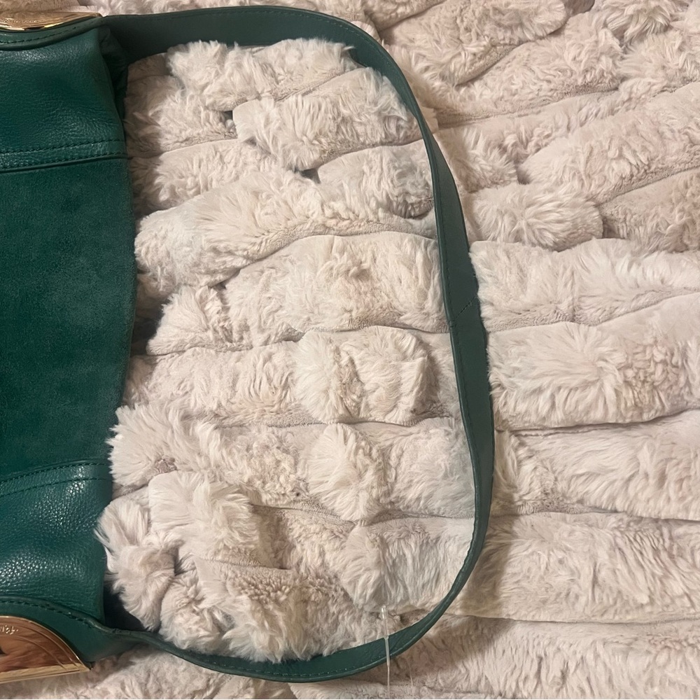 B. Makowsky Green Leather Hobo Bag with Gold Details - Picture 9 of 11